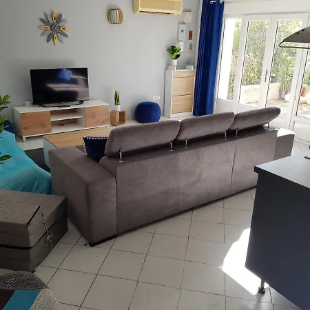 Palma Piscine Chauffee Grand Jardin Avec Piscine A 1 Km De La דירה Solaro